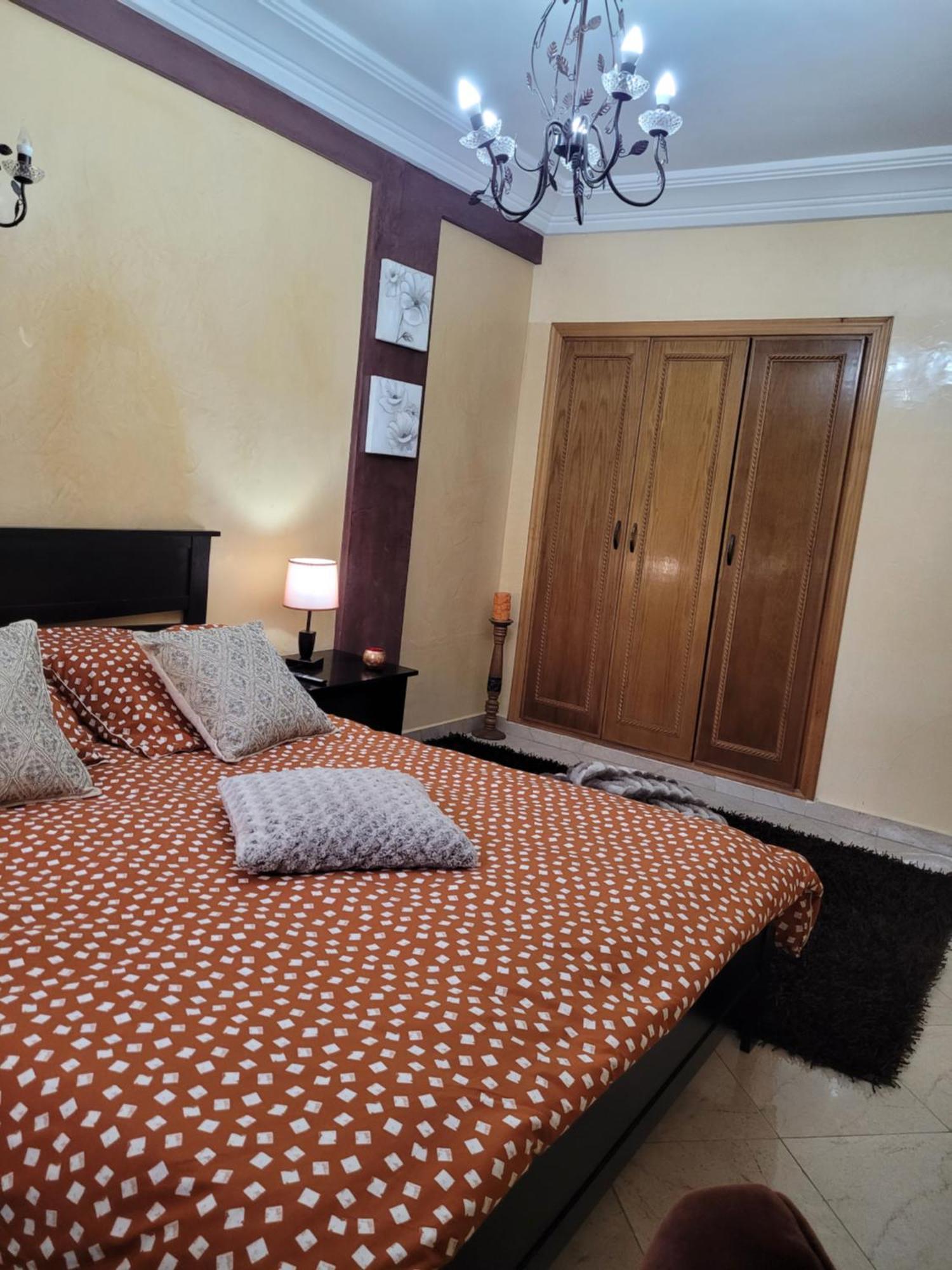 Appartamento Cosy Dounia Avec Parking Privatif Casablanca Esterno foto